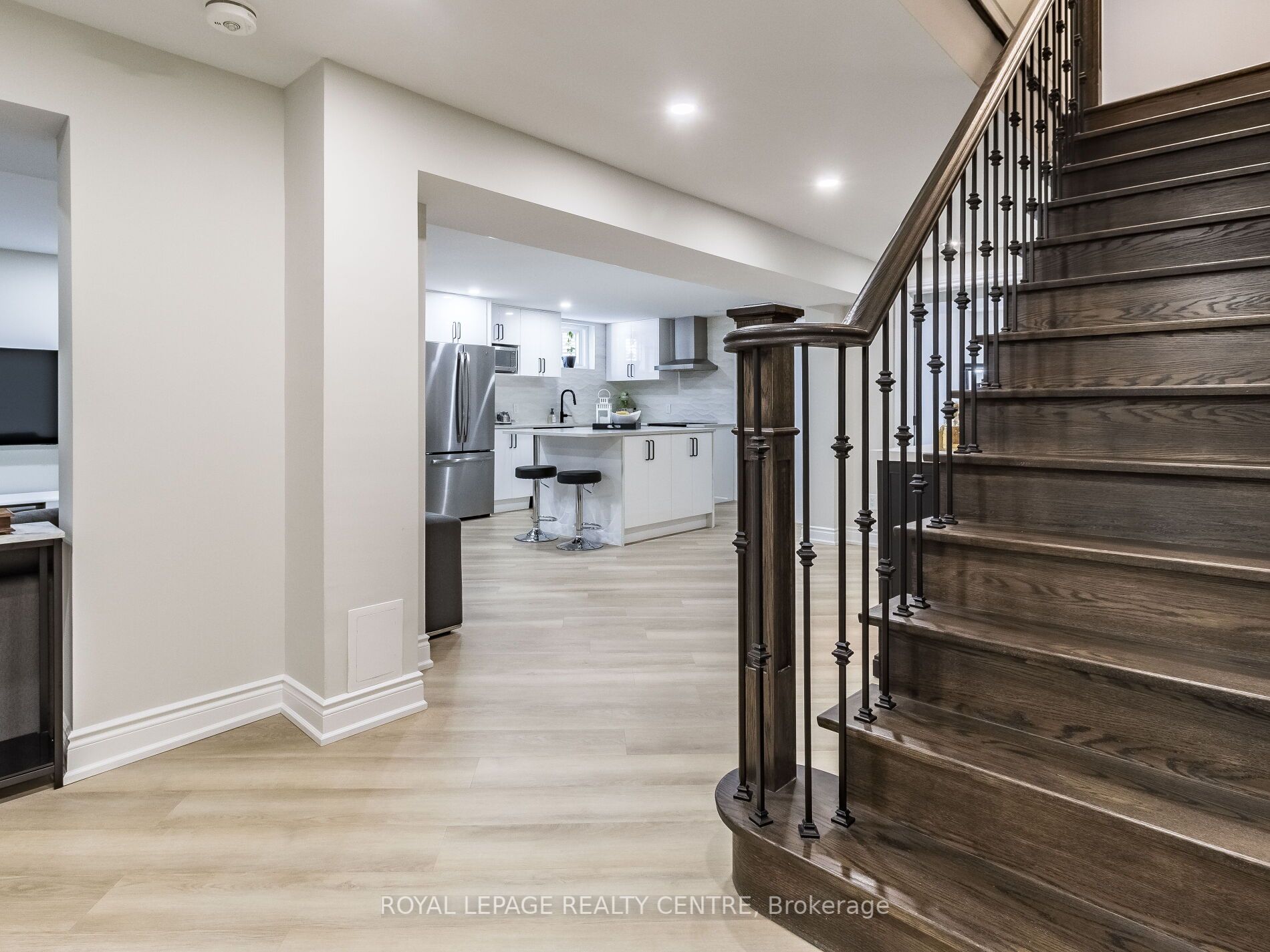 2344 Kenbarb Rd