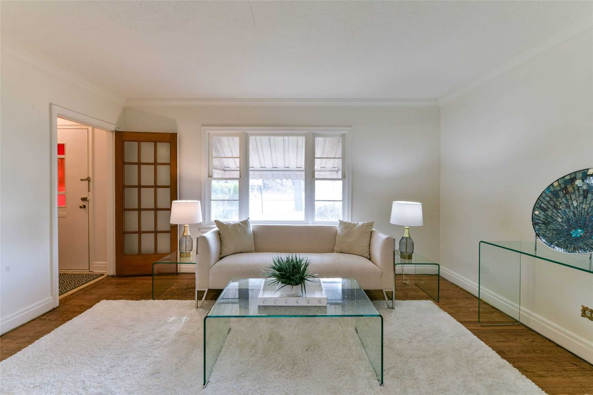 21 South Kingsway
