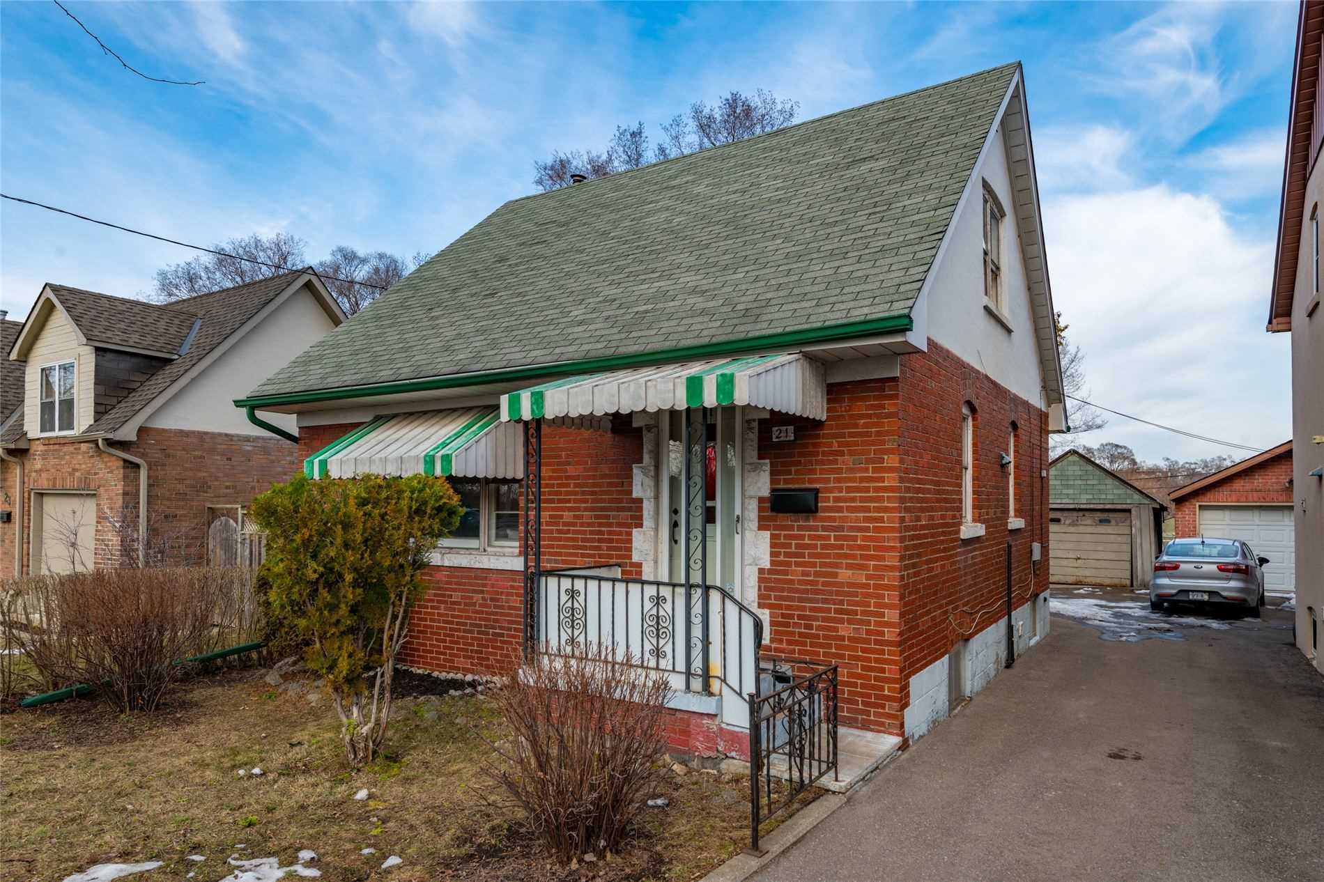 21 South Kingsway