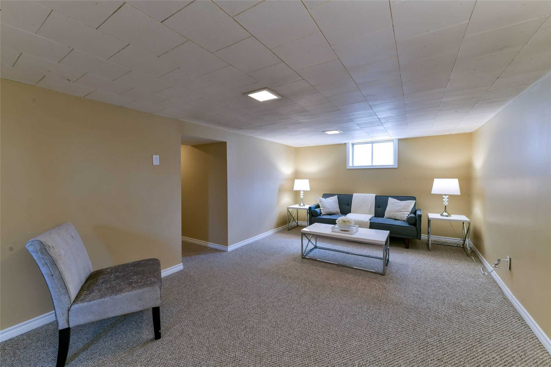 21 South Kingsway