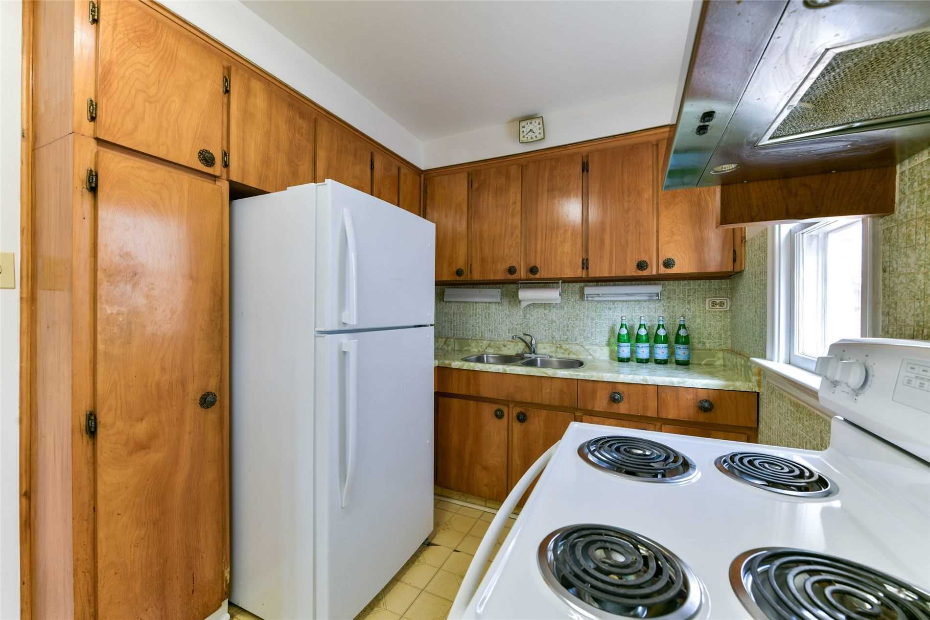 21 South Kingsway