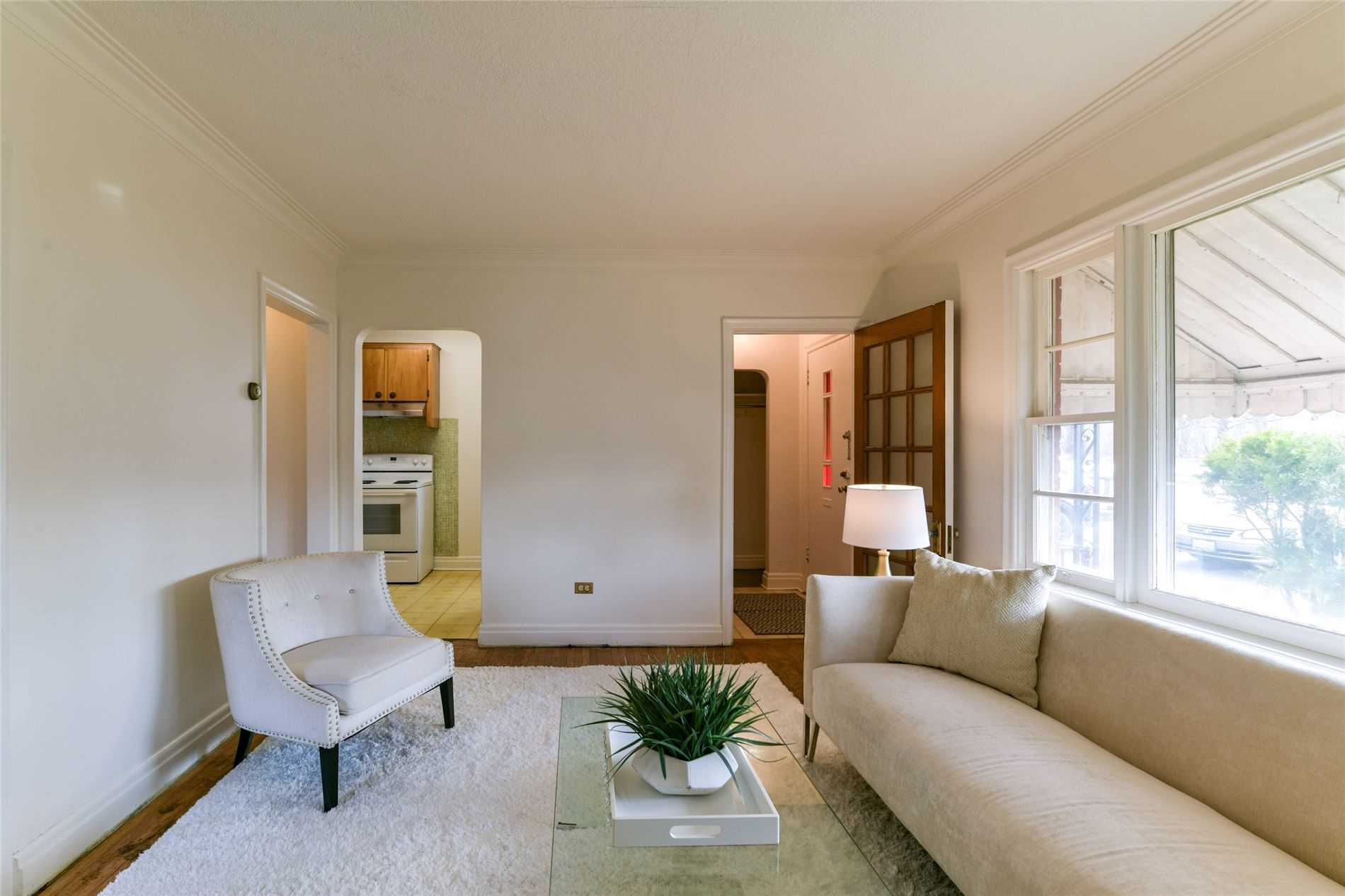21 South Kingsway