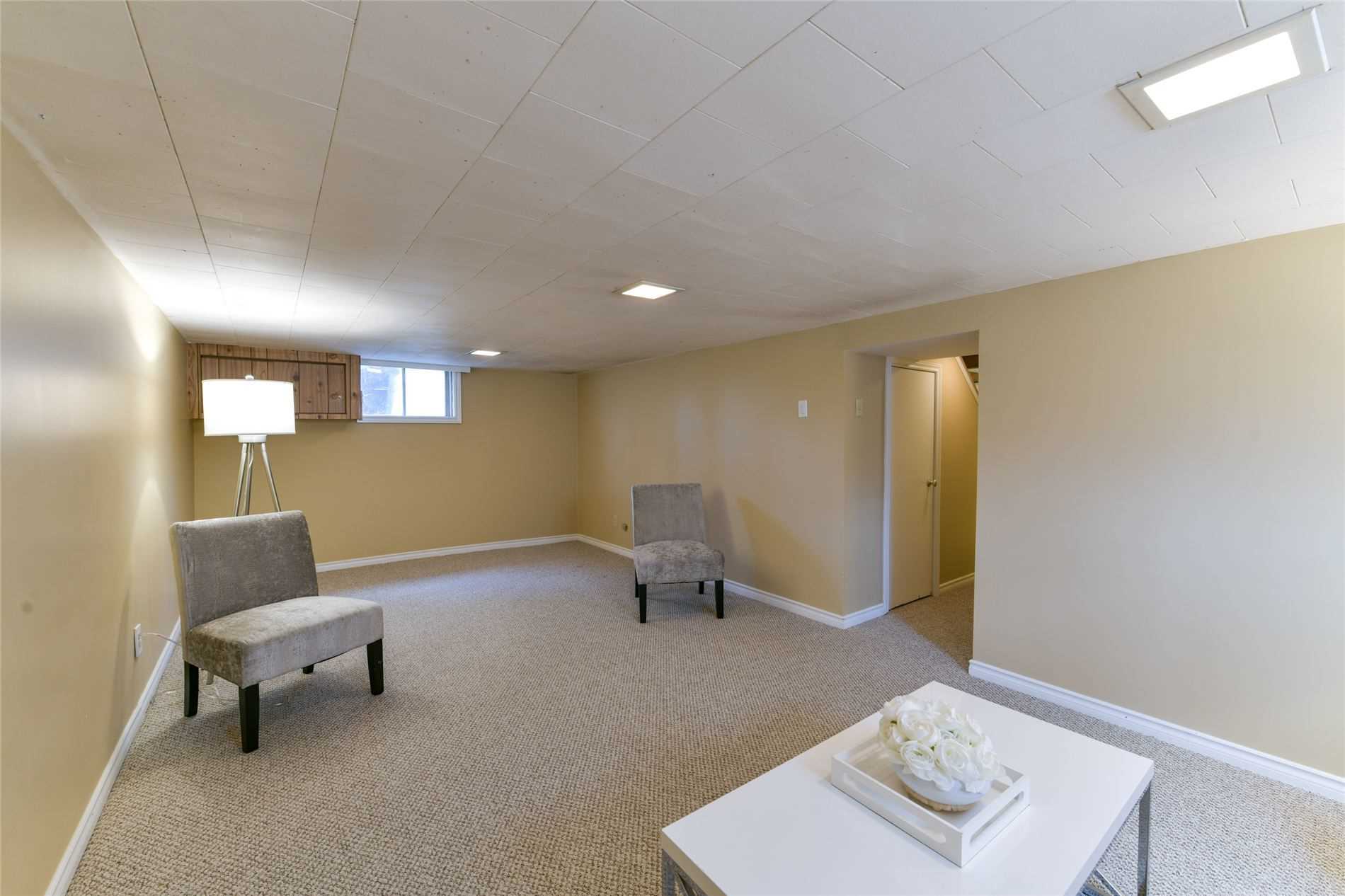 21 South Kingsway