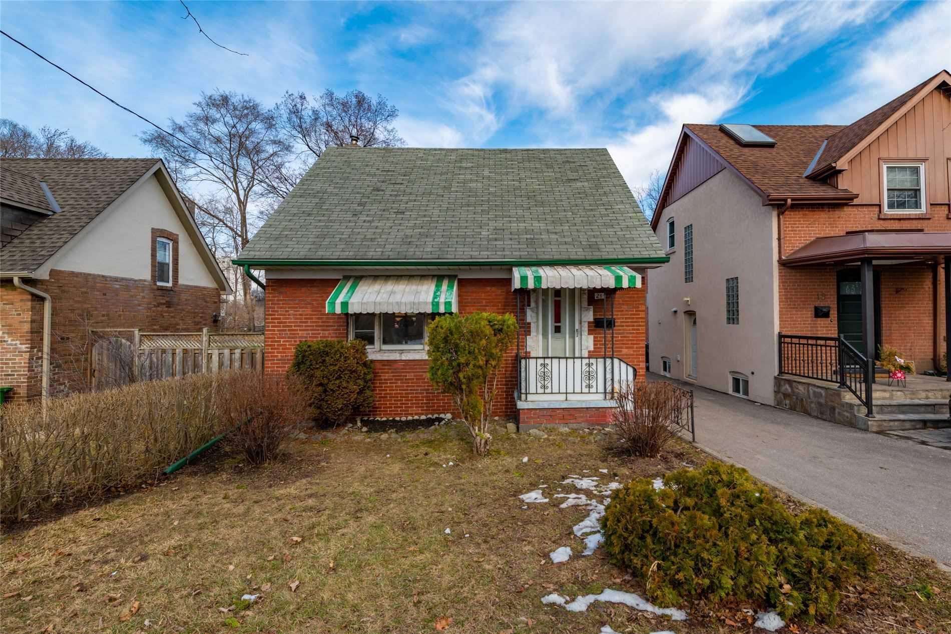 21 South Kingsway