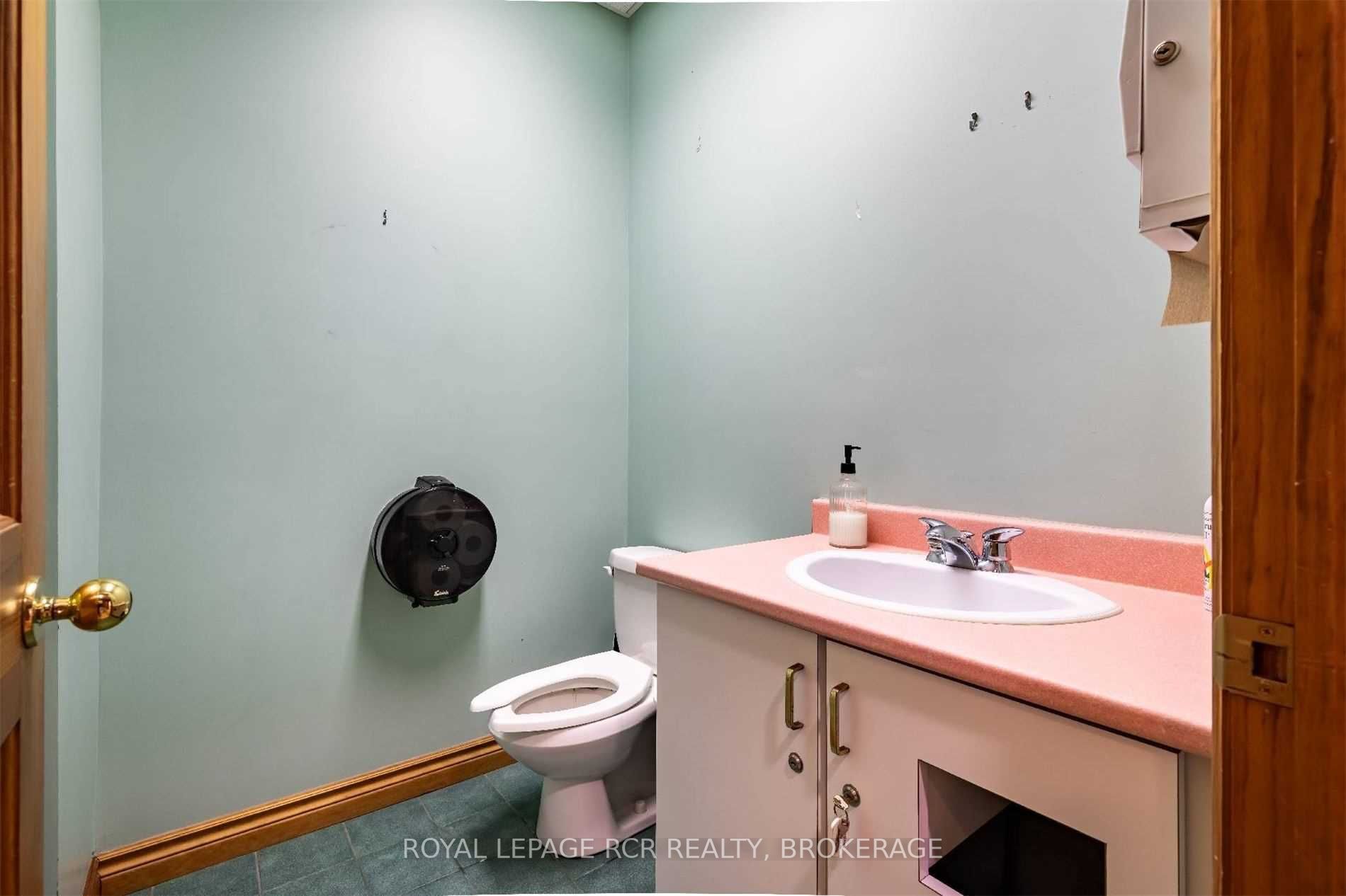 Listing W5978883 - Large Photo # 13