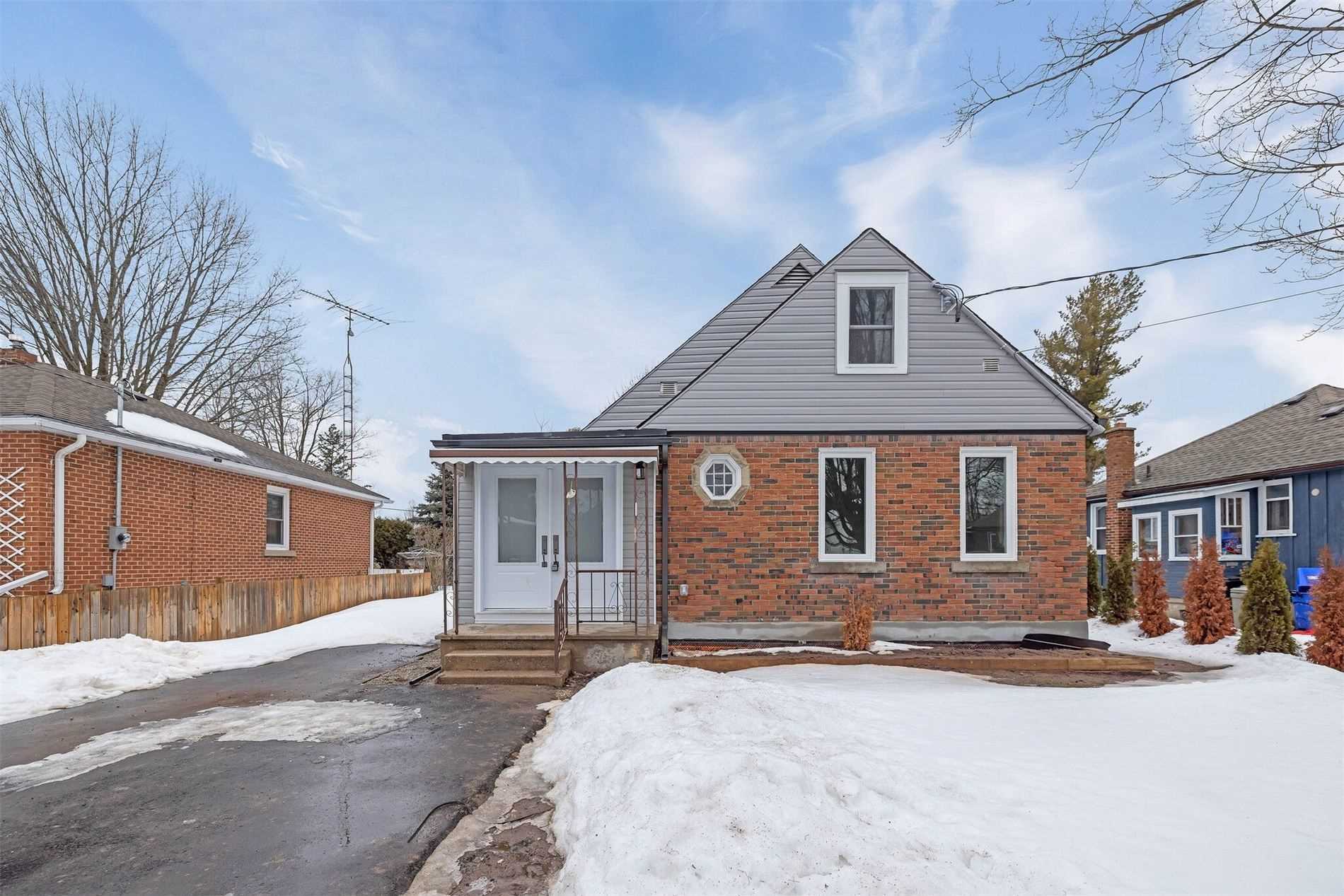 269 Peel Street