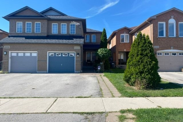 5942 Ridgecrest Tr, Mississauga