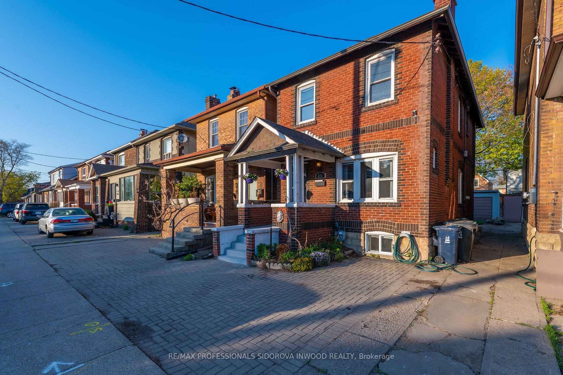 471 Jane St