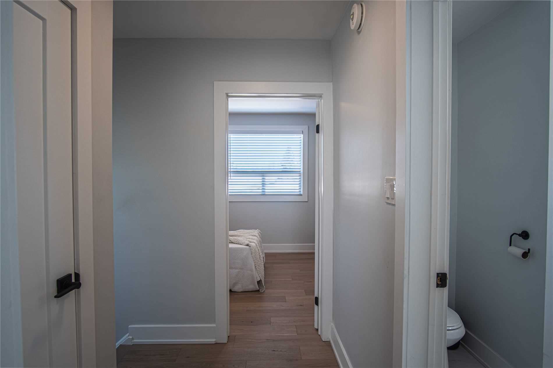 289 Elmwood Cres