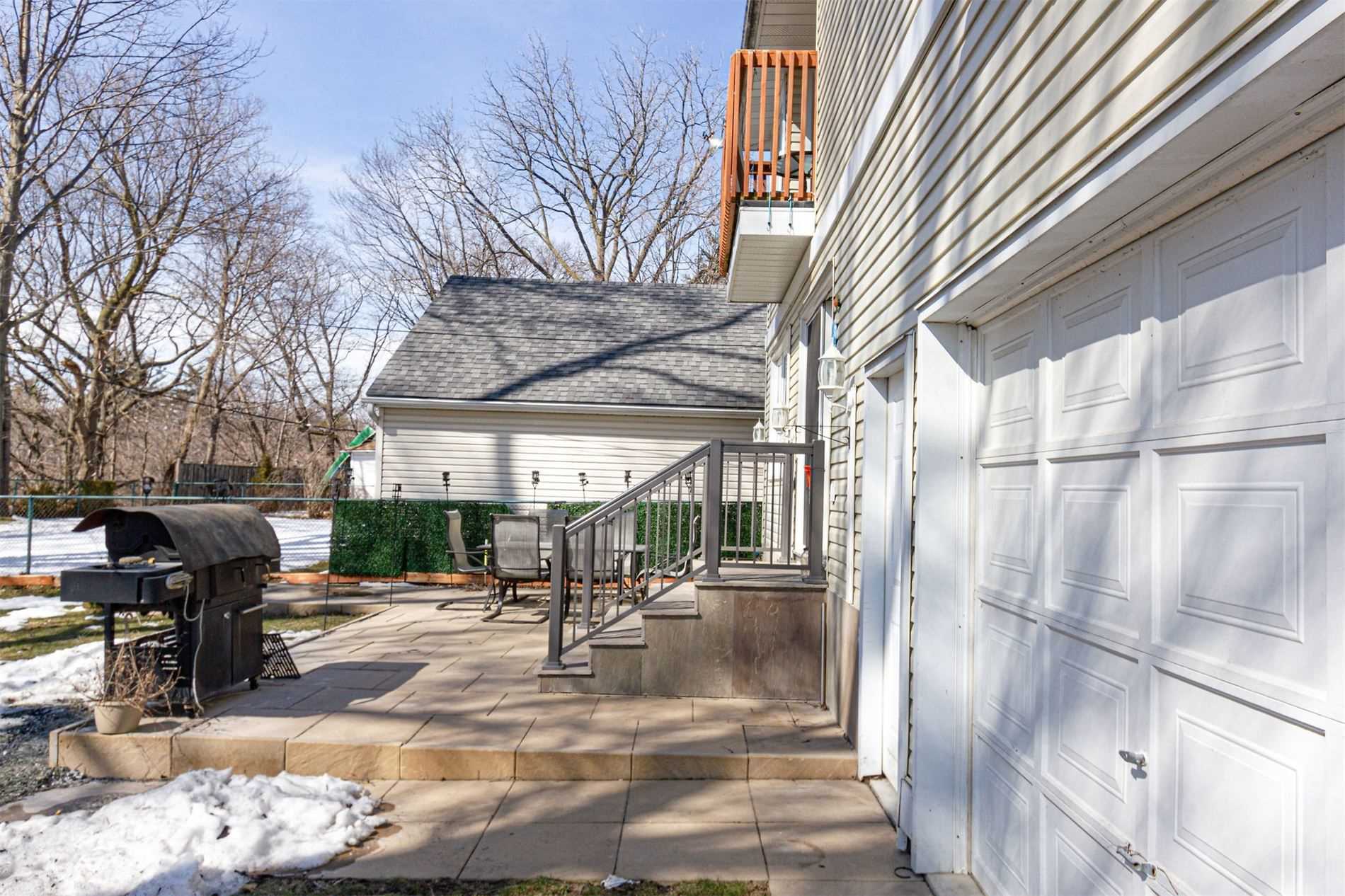 45 Enfield Avenue