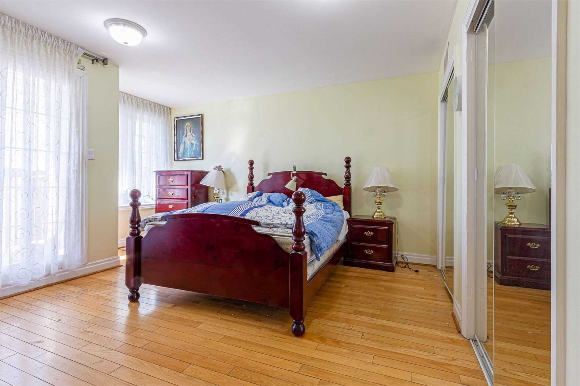 45 Enfield Avenue