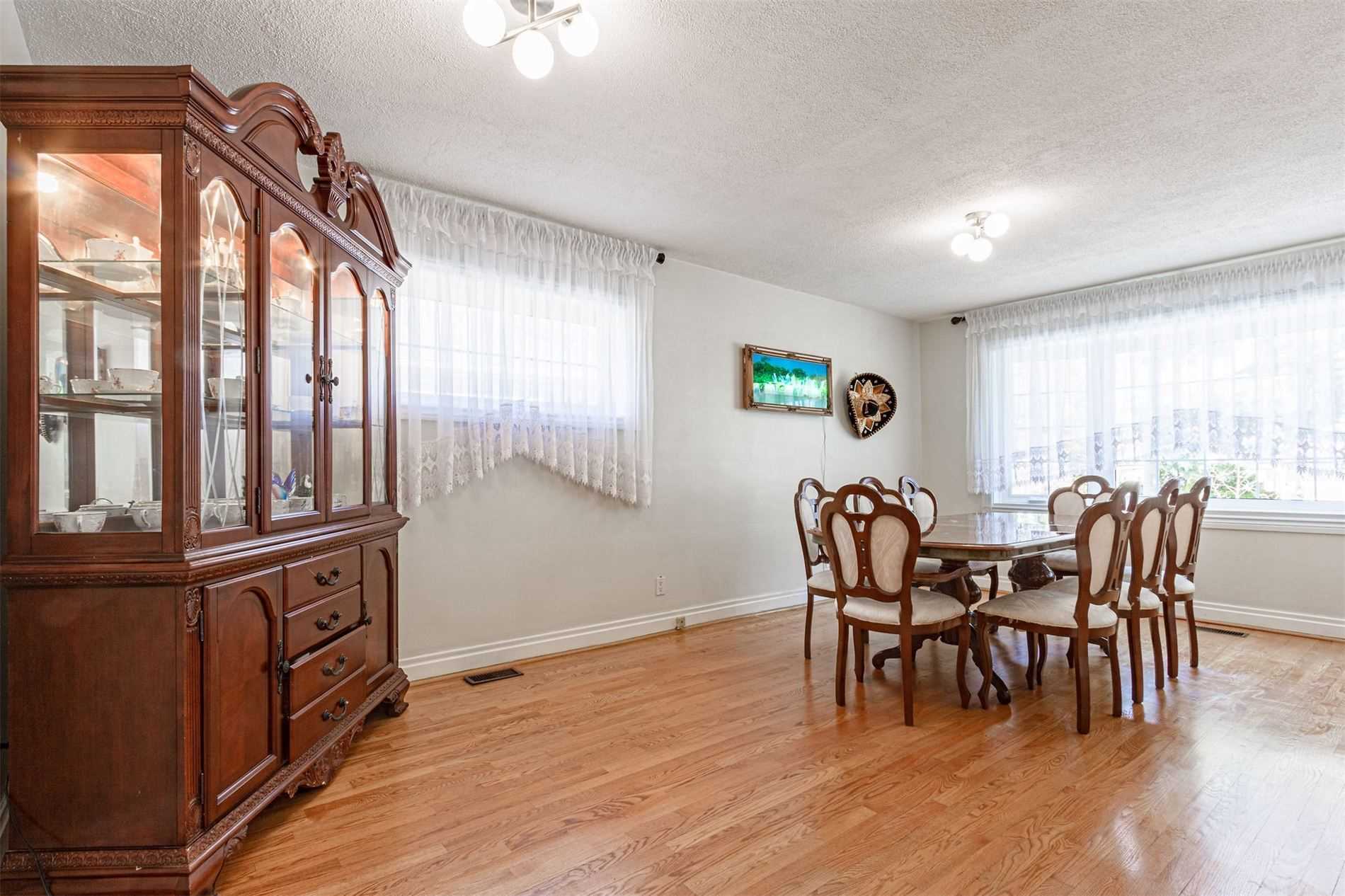 45 Enfield Avenue