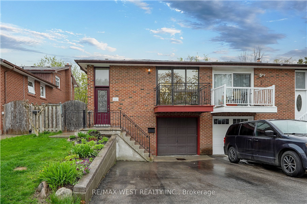137 Mill St N, Brampton