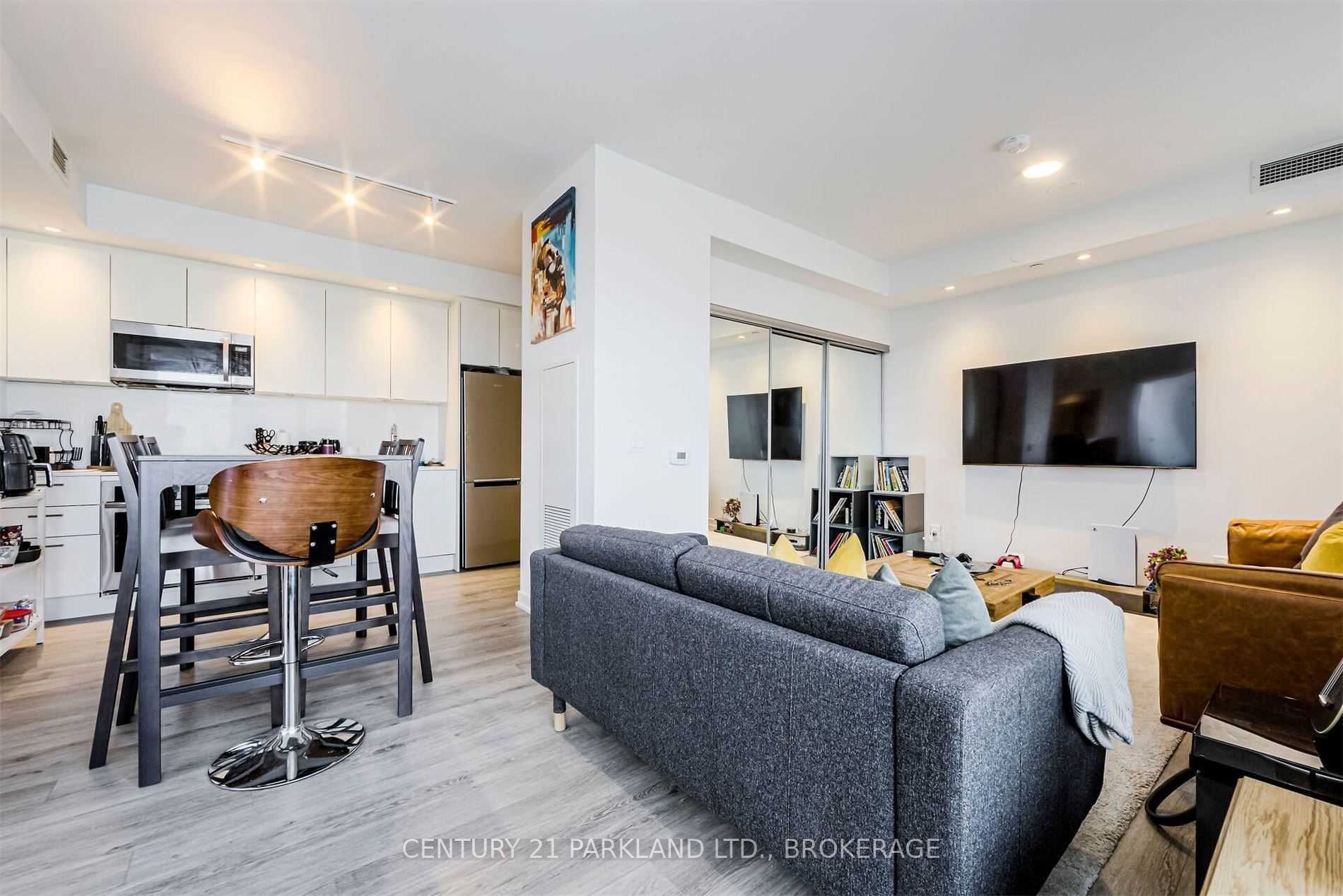 Listing W5980361 - Large Photo # 14
