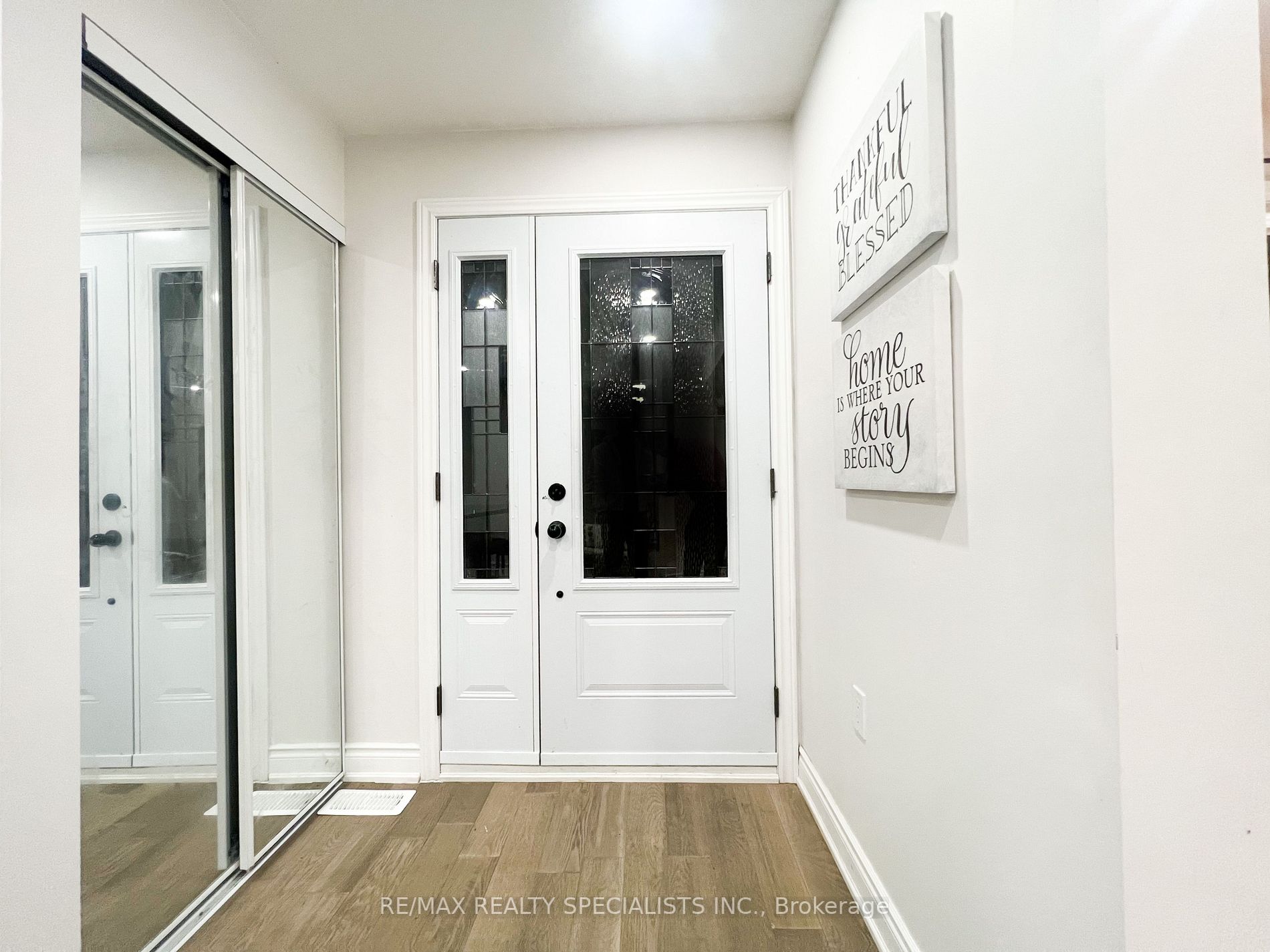 Listing W5980524 - Large Photo # 3