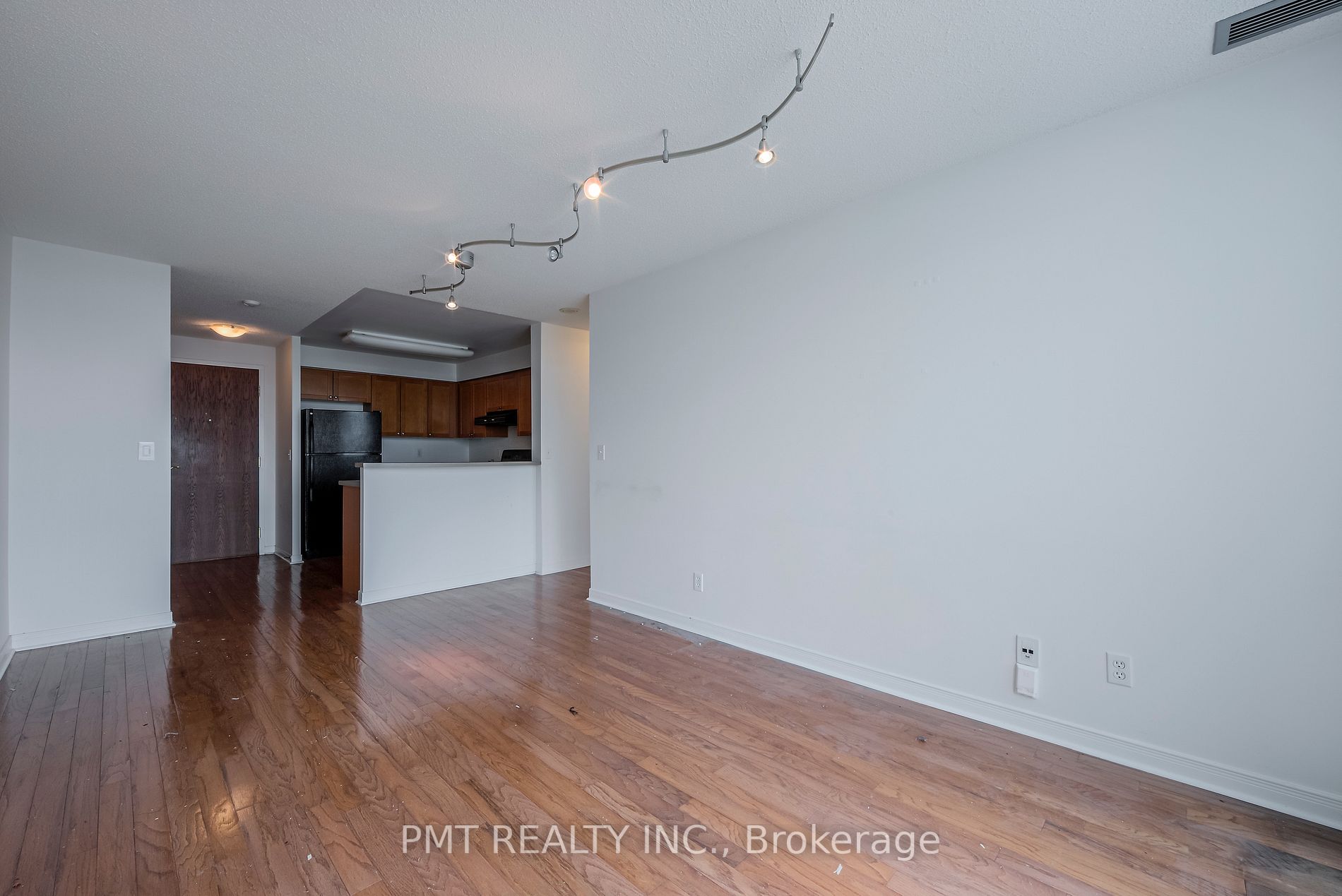 Listing W5980672 - Large Photo # 11