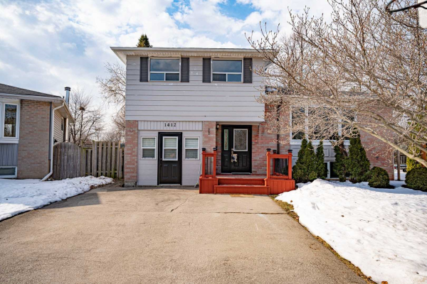 1412 Thornton Rd, Burlington