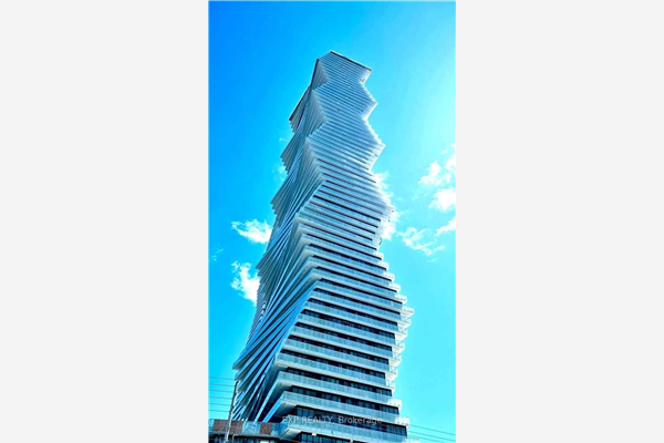 3900 Confederation Pkwy, Mississauga