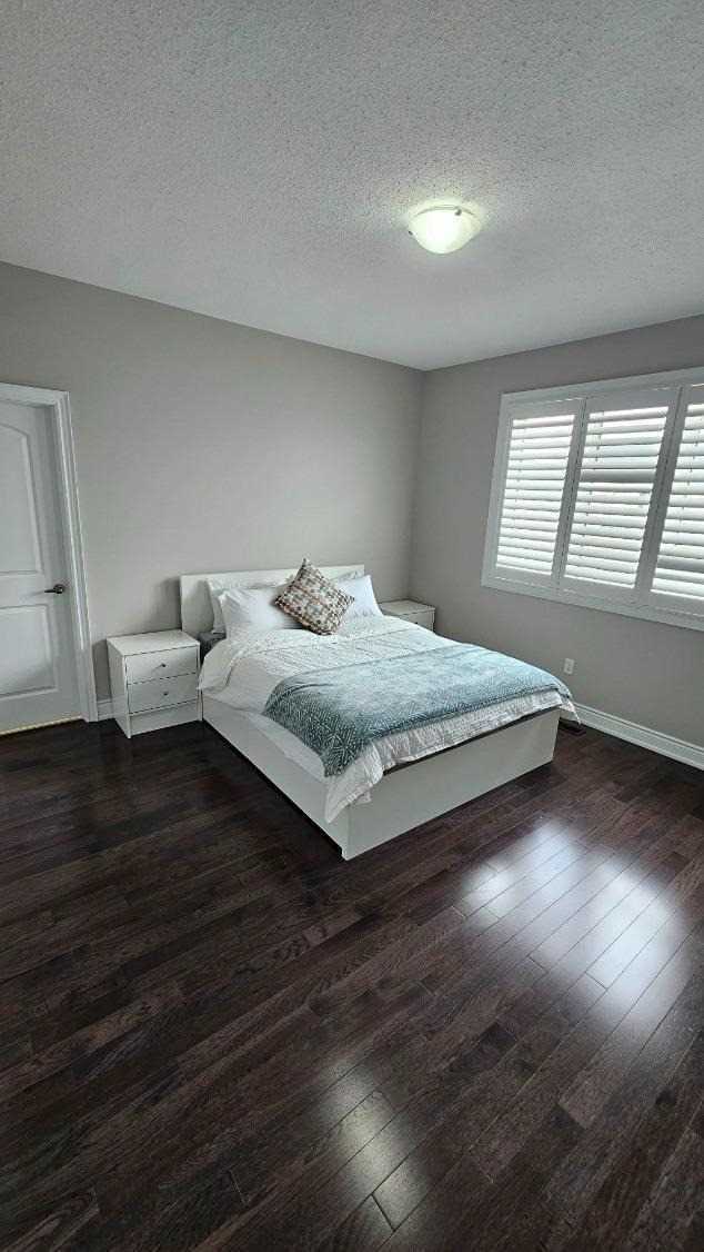 4 Martin Byrne Dr