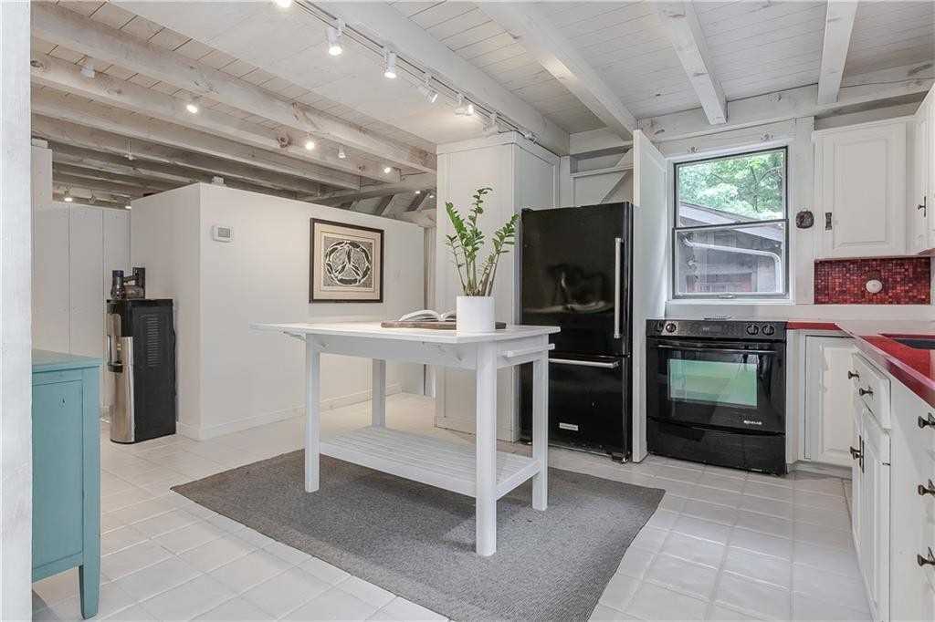 Listing W5981393 - Large Photo # 10