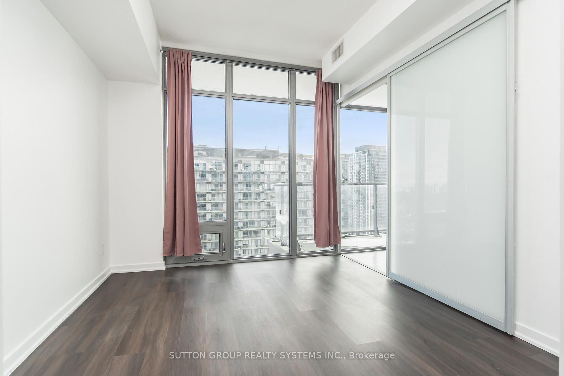 Listing W5981436 - Large Photo # 11