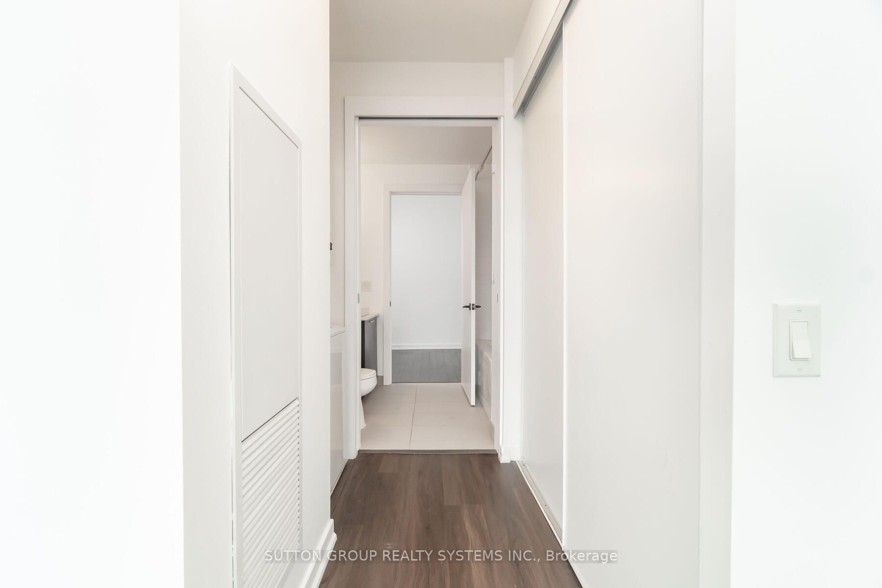 Listing W5981436 - Large Photo # 12
