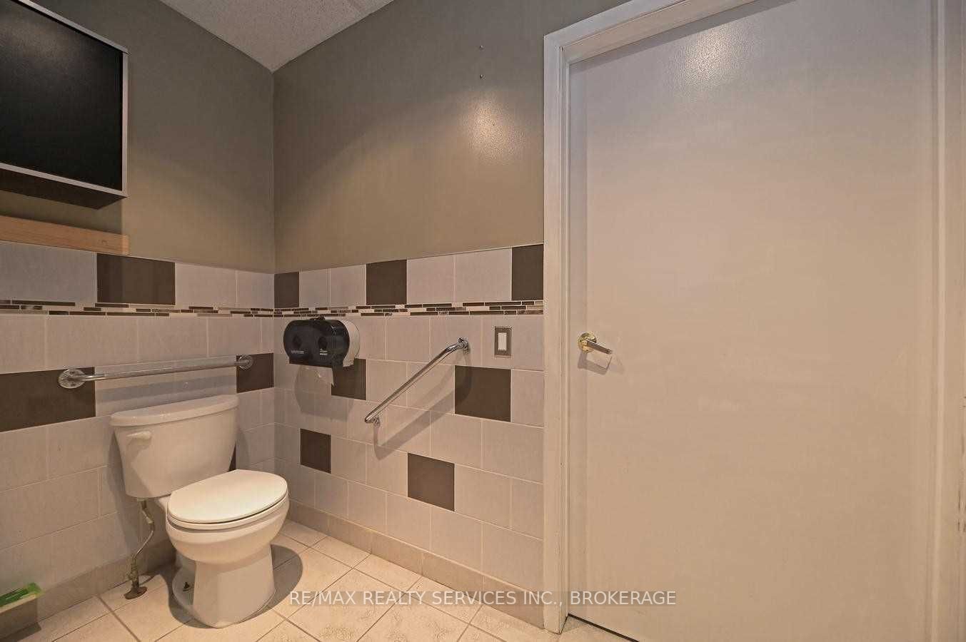Listing W5981479 - Large Photo # 26