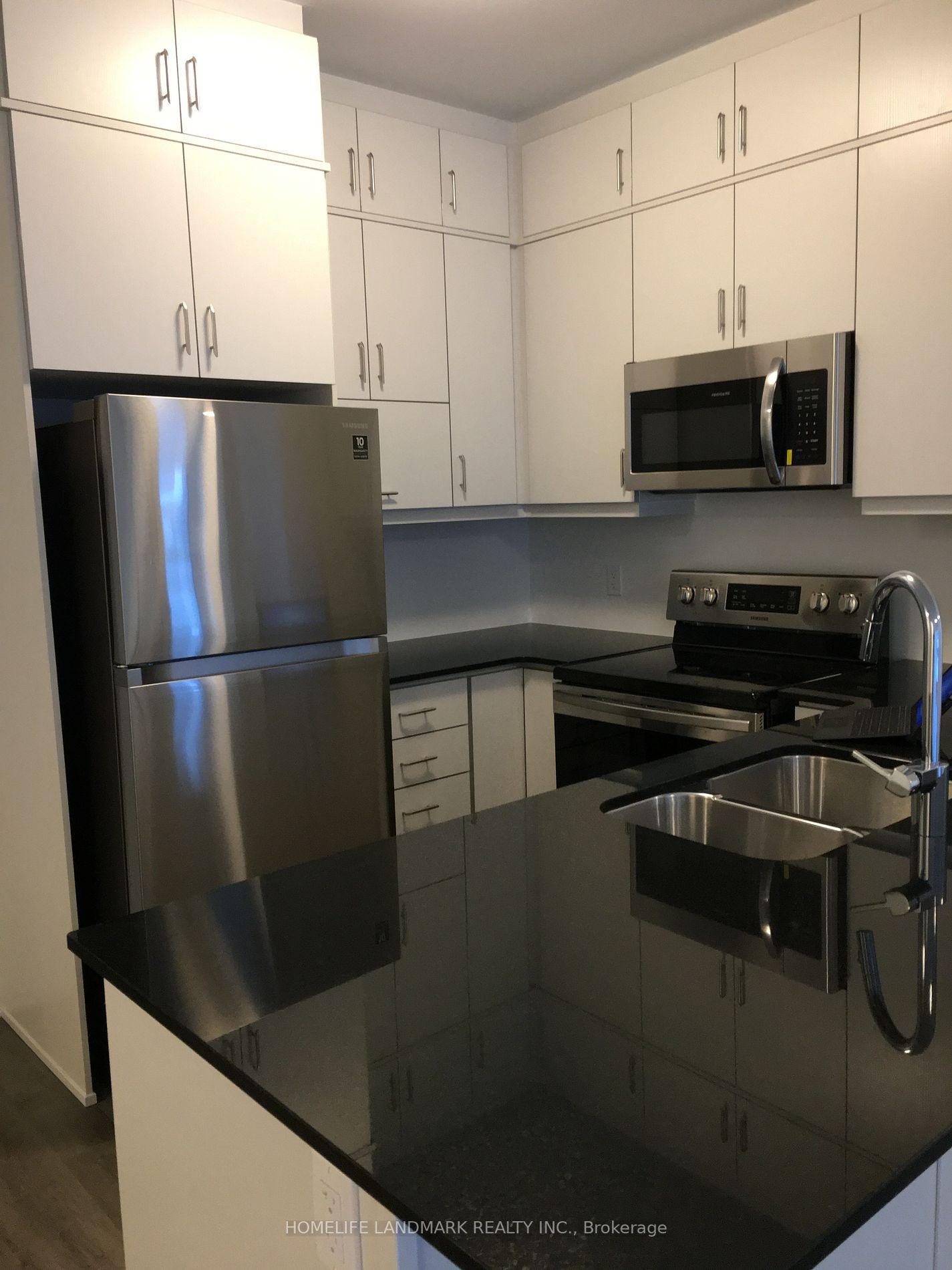 102 Grovewood Common, #135