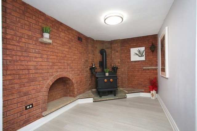 90A Bicknell Avenue
