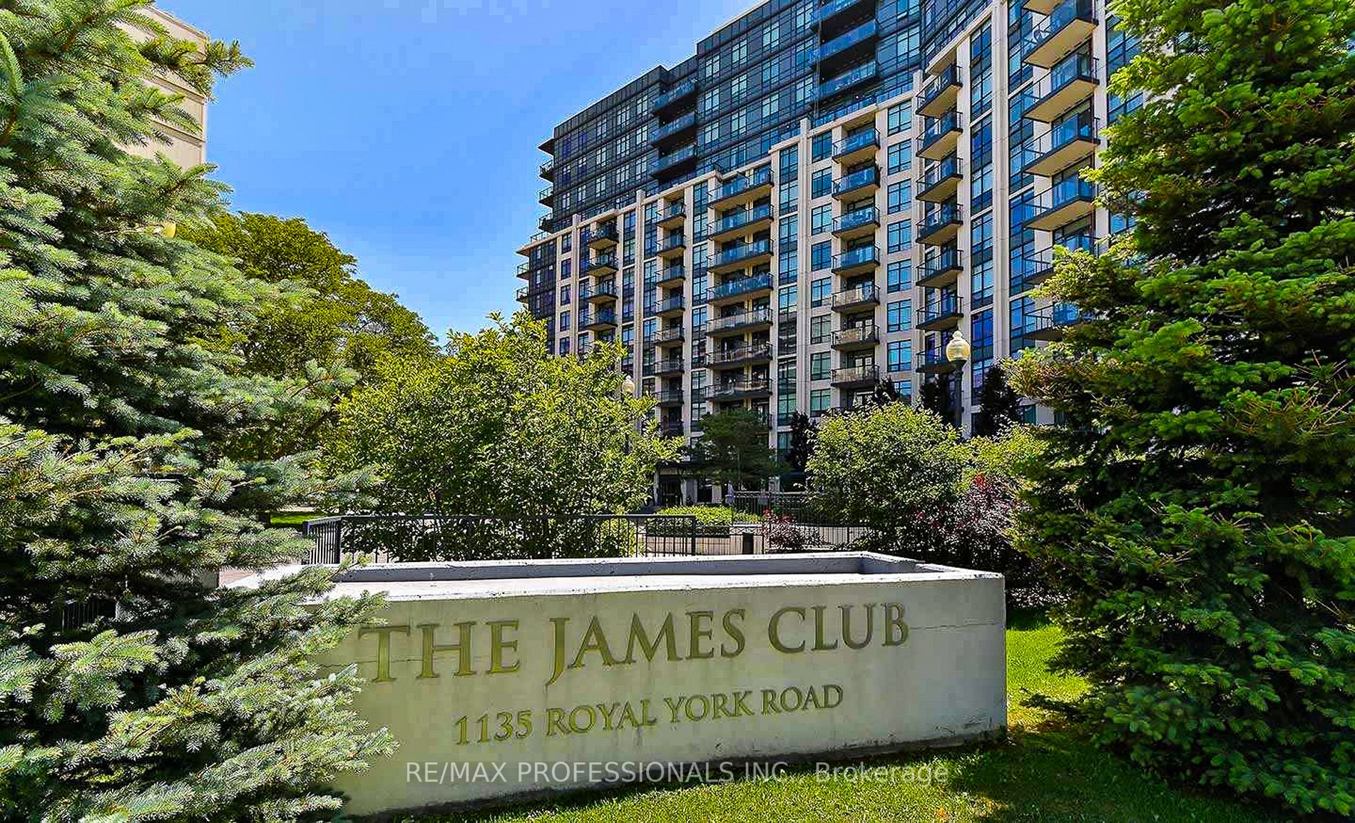 1135 Royal York Rd, #917