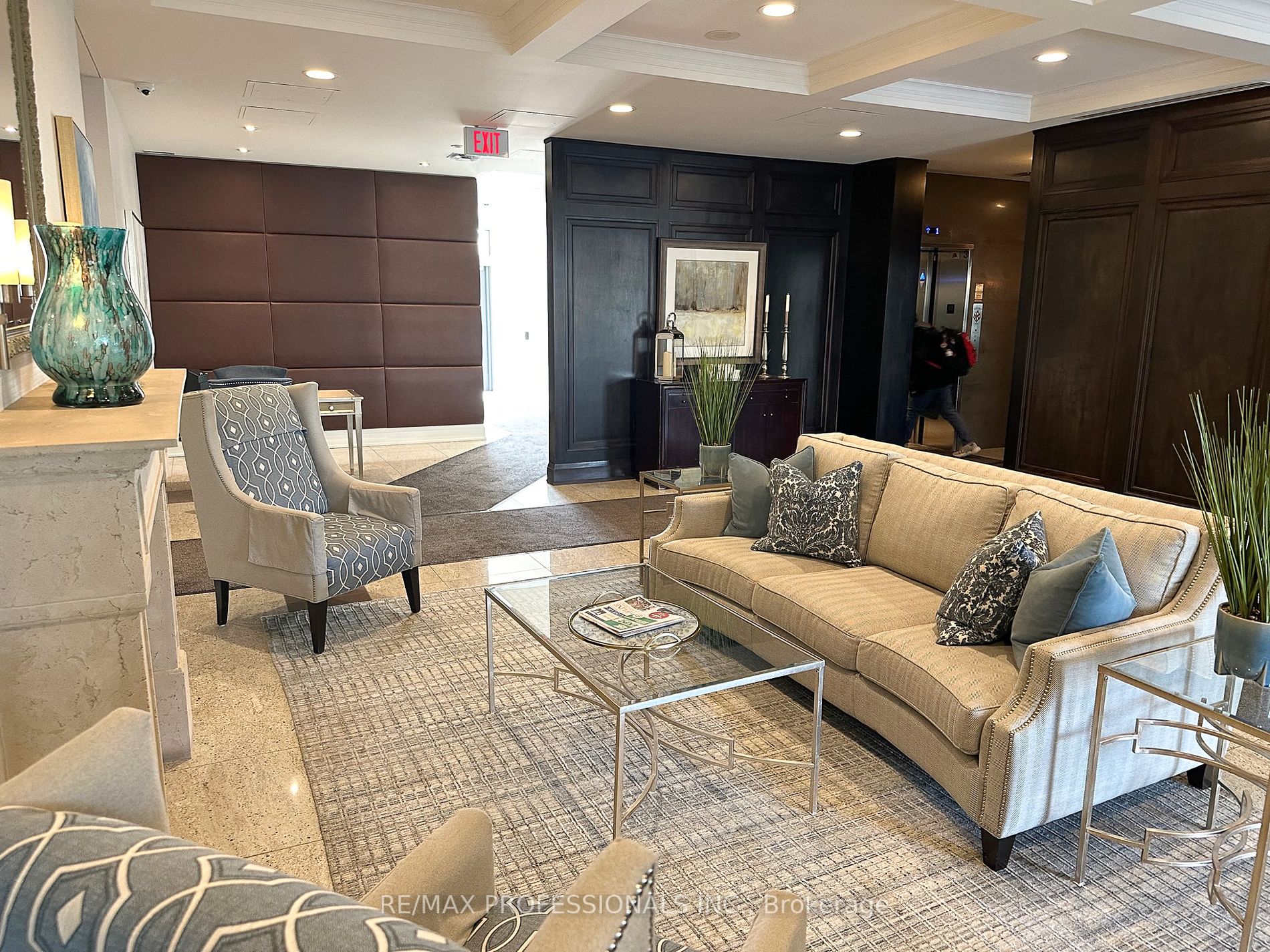 1135 Royal York Rd, #917