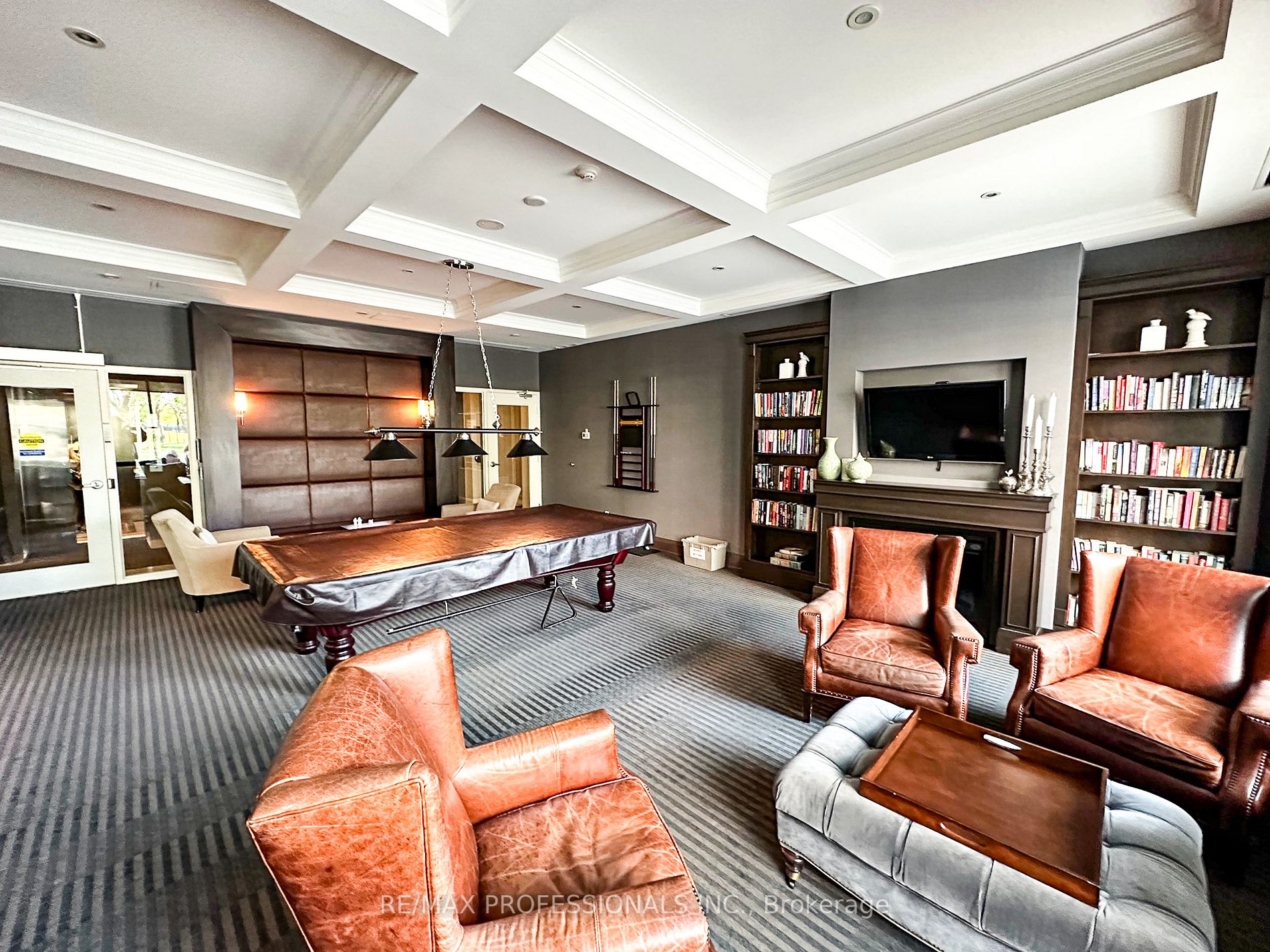 1135 Royal York Rd, #917