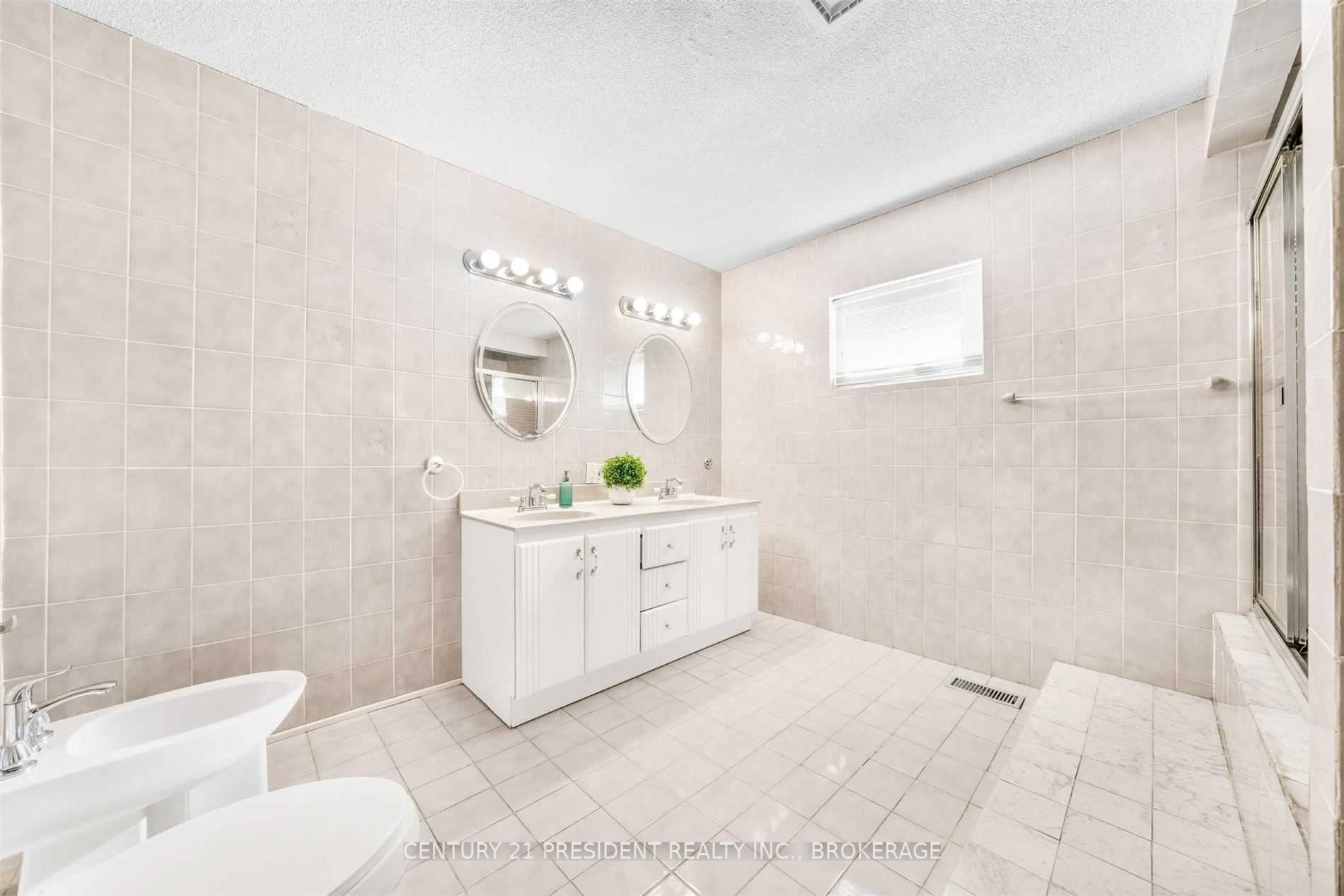 Listing W5982801 - Large Photo # 13