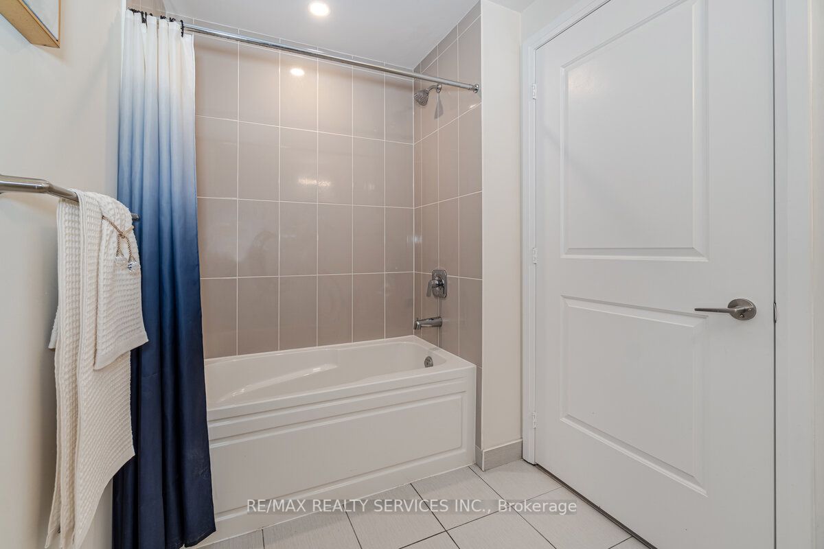 35 Watergarden Dr, #1419