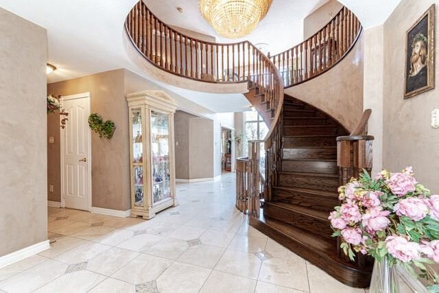 4866 Forest Hill Dr