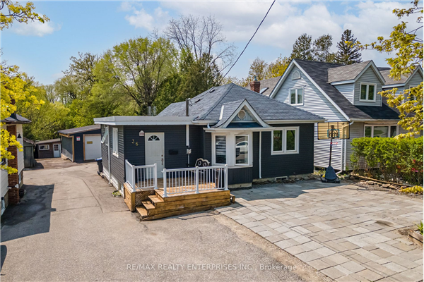 36 Mercer Dr, Brampton