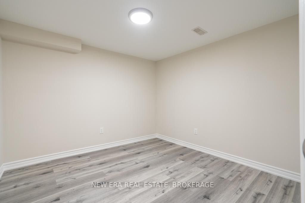 Listing W5983831 - Large Photo # 28