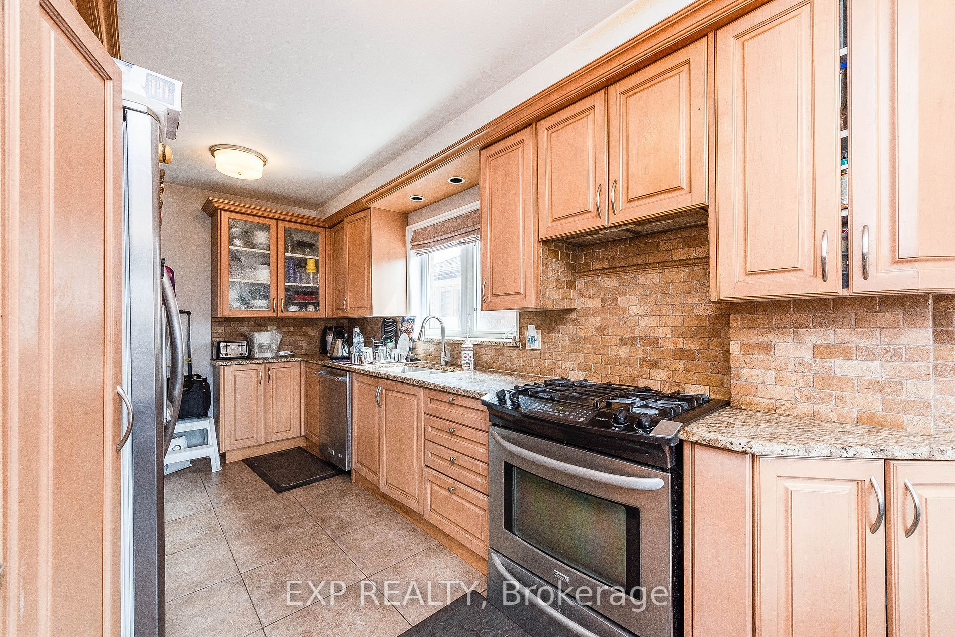 60 Emily Ave