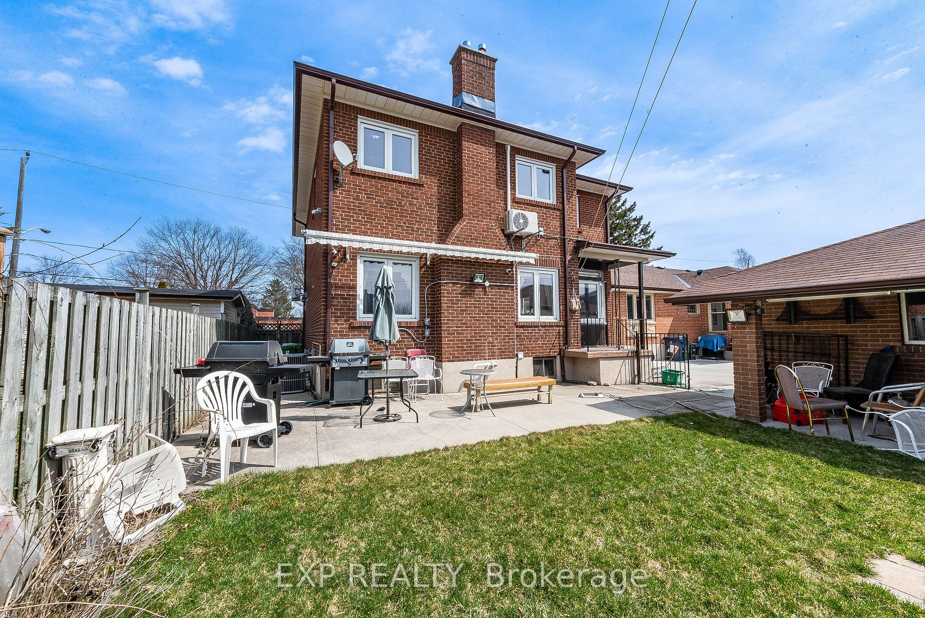 60 Emily Ave