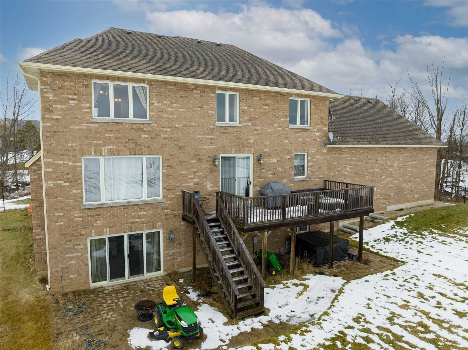 12 Davidson Drive