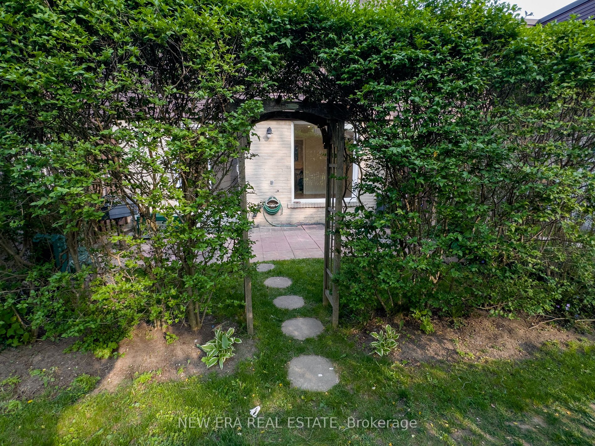 Listing W5984084 - Large Photo # 4