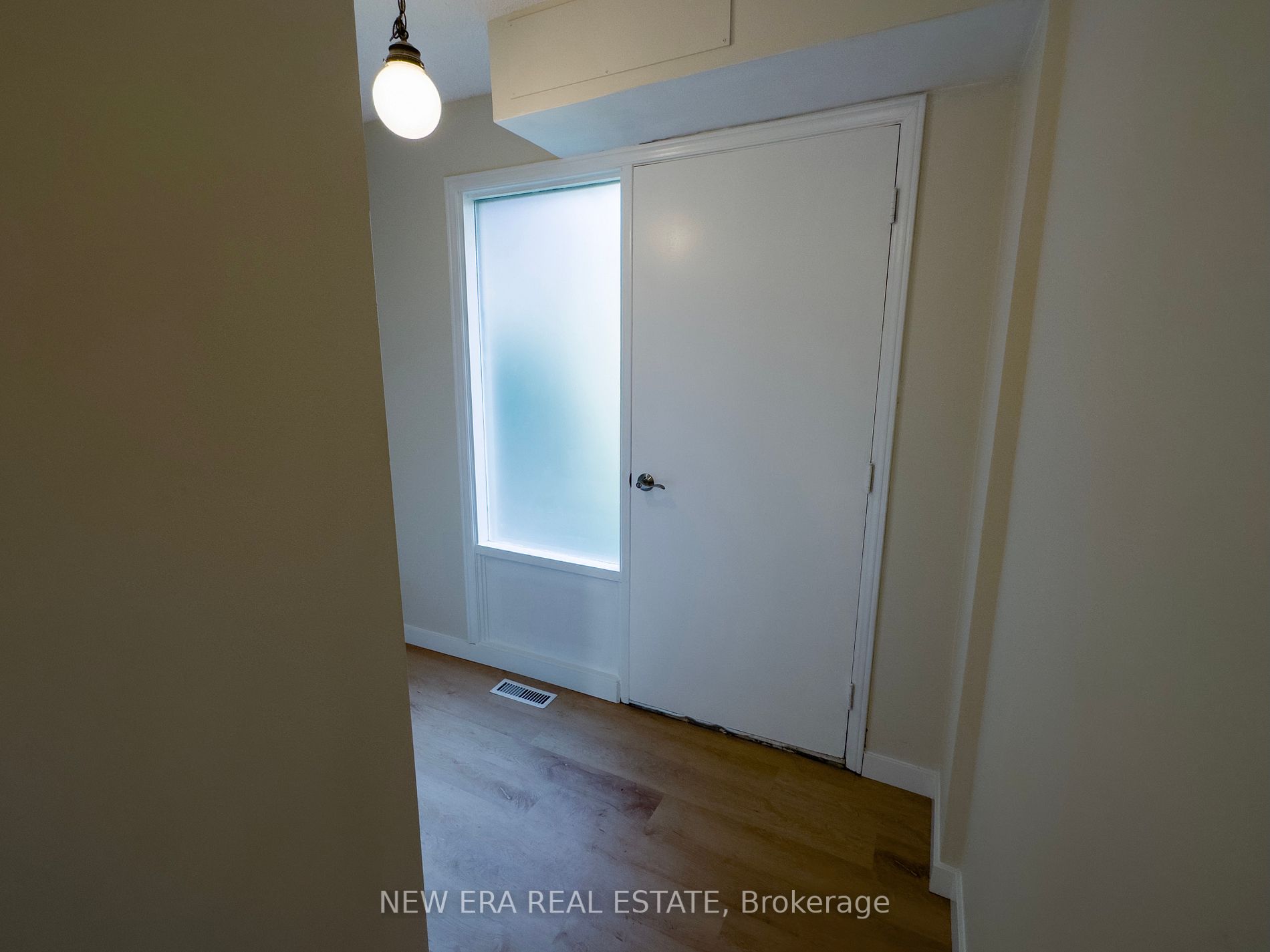 Listing W5984084 - Large Photo # 14
