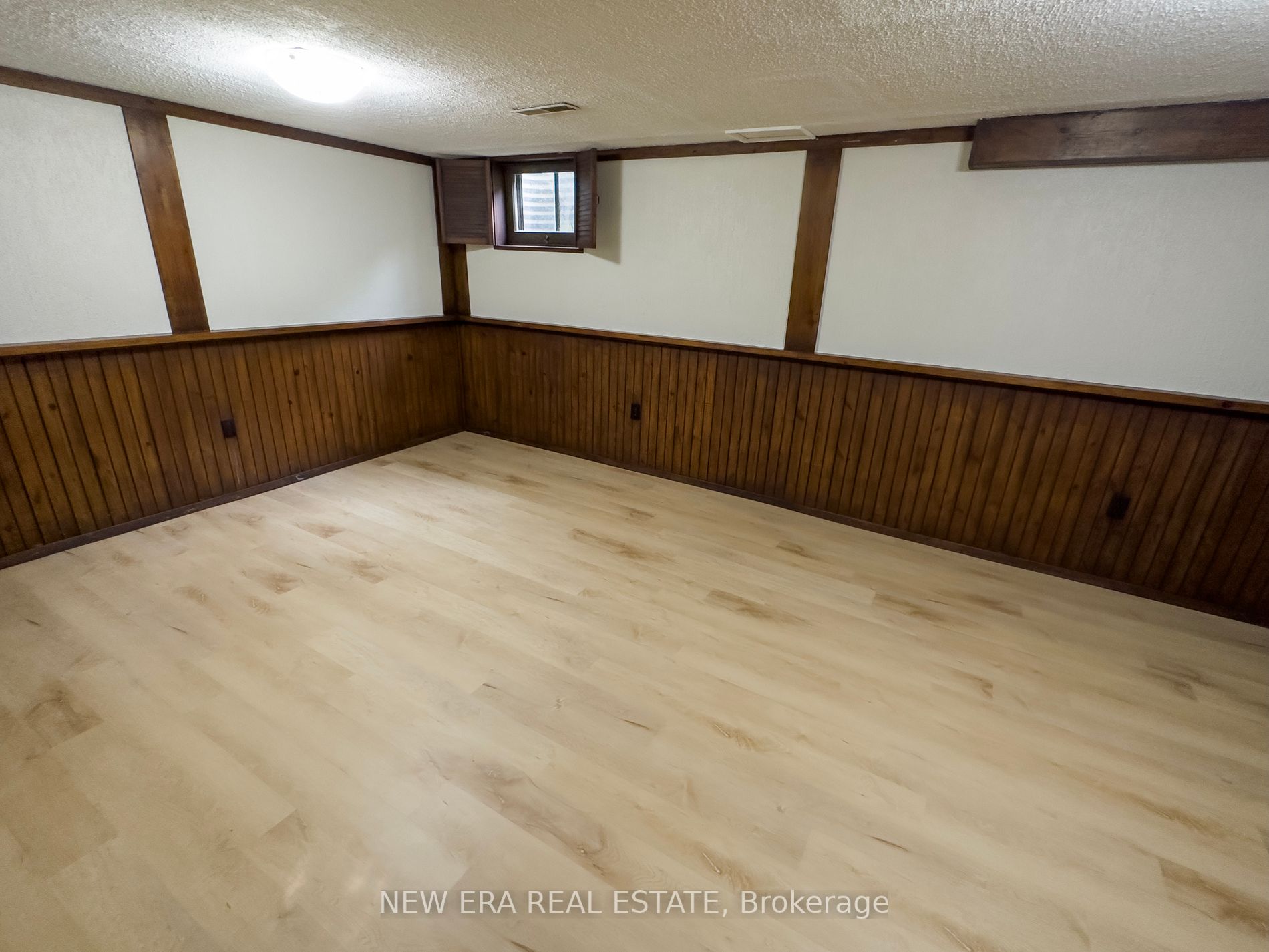 Listing W5984084 - Large Photo # 33