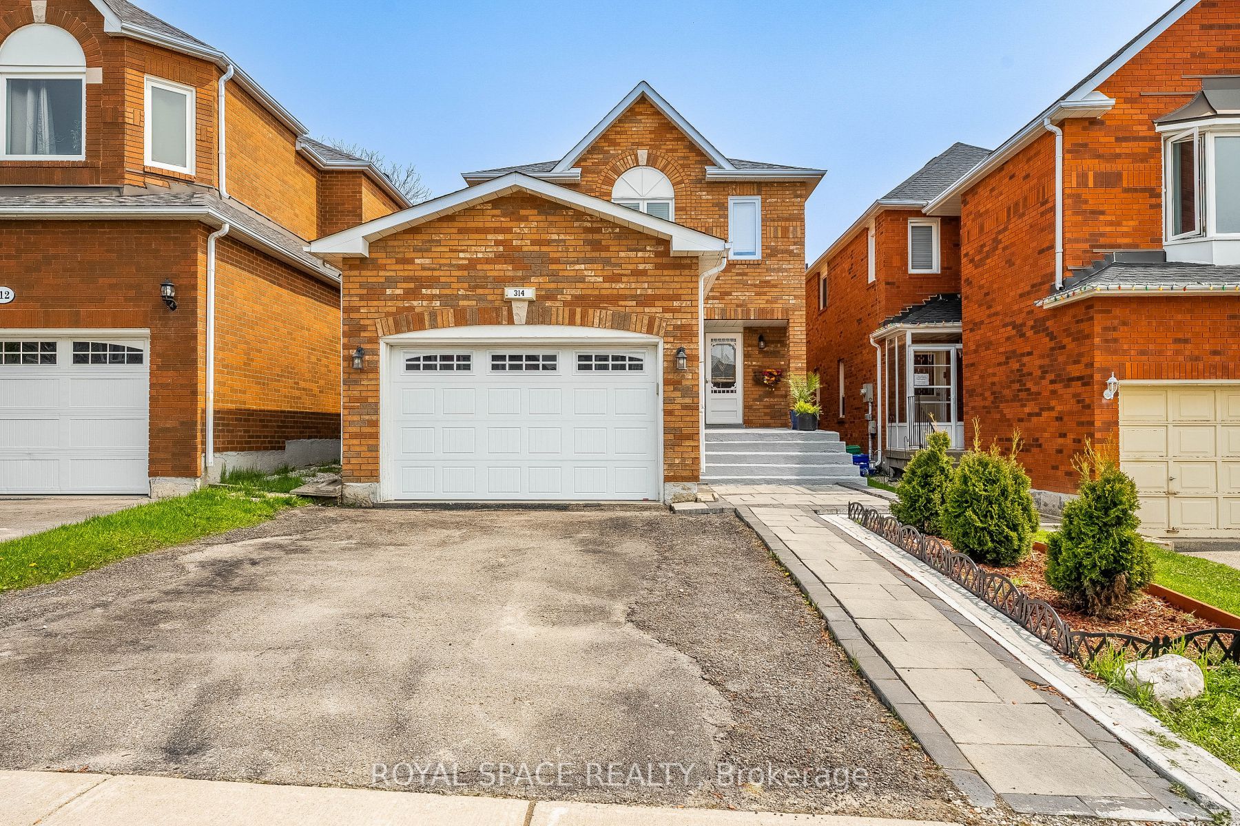 Listing W5984128 - Large Photo # 1