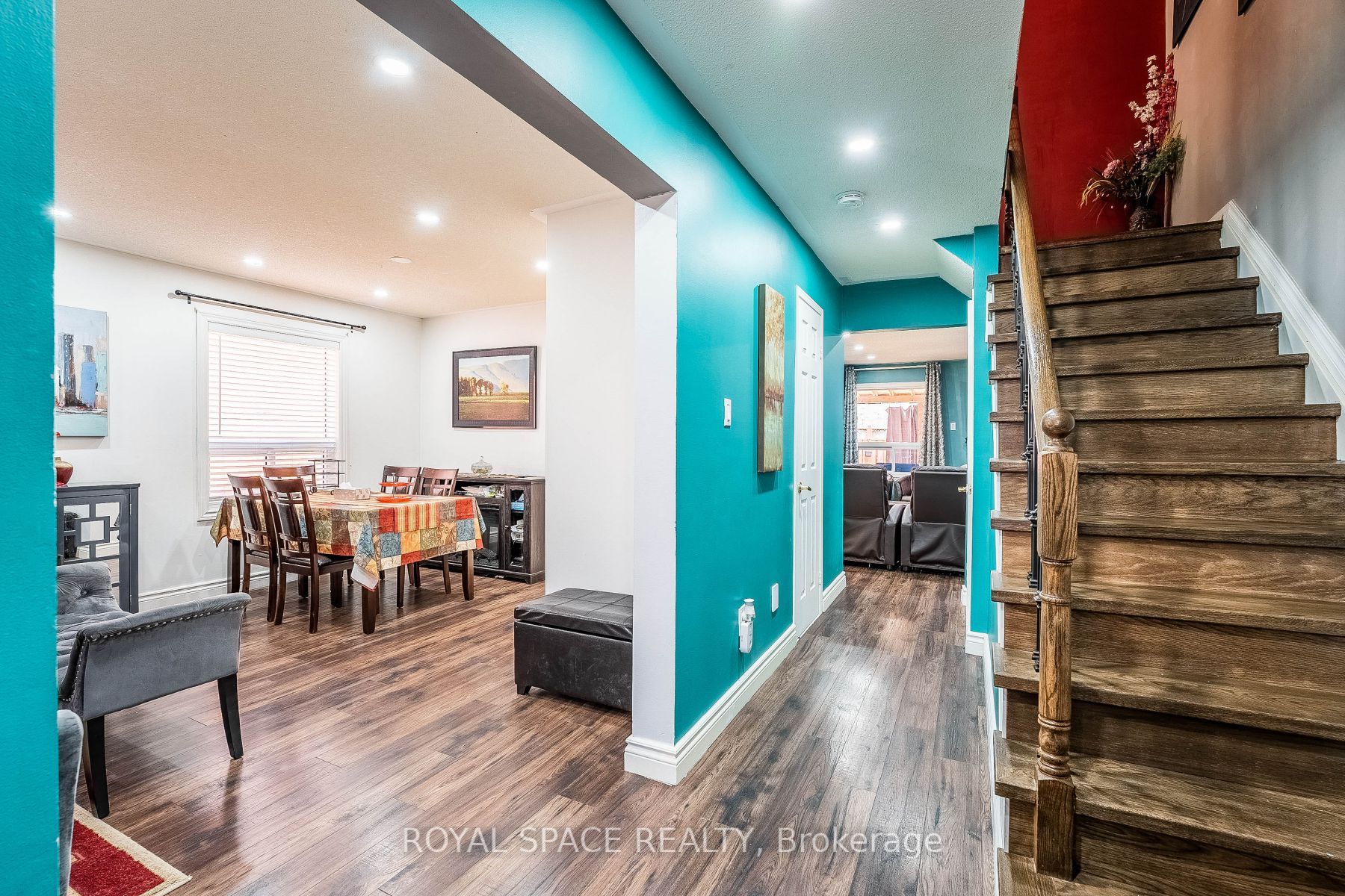 Listing W5984128 - Large Photo # 3