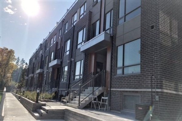 650 Atwater Ave, Mississauga