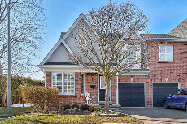 5427 Lakeshore Rd, Burlington