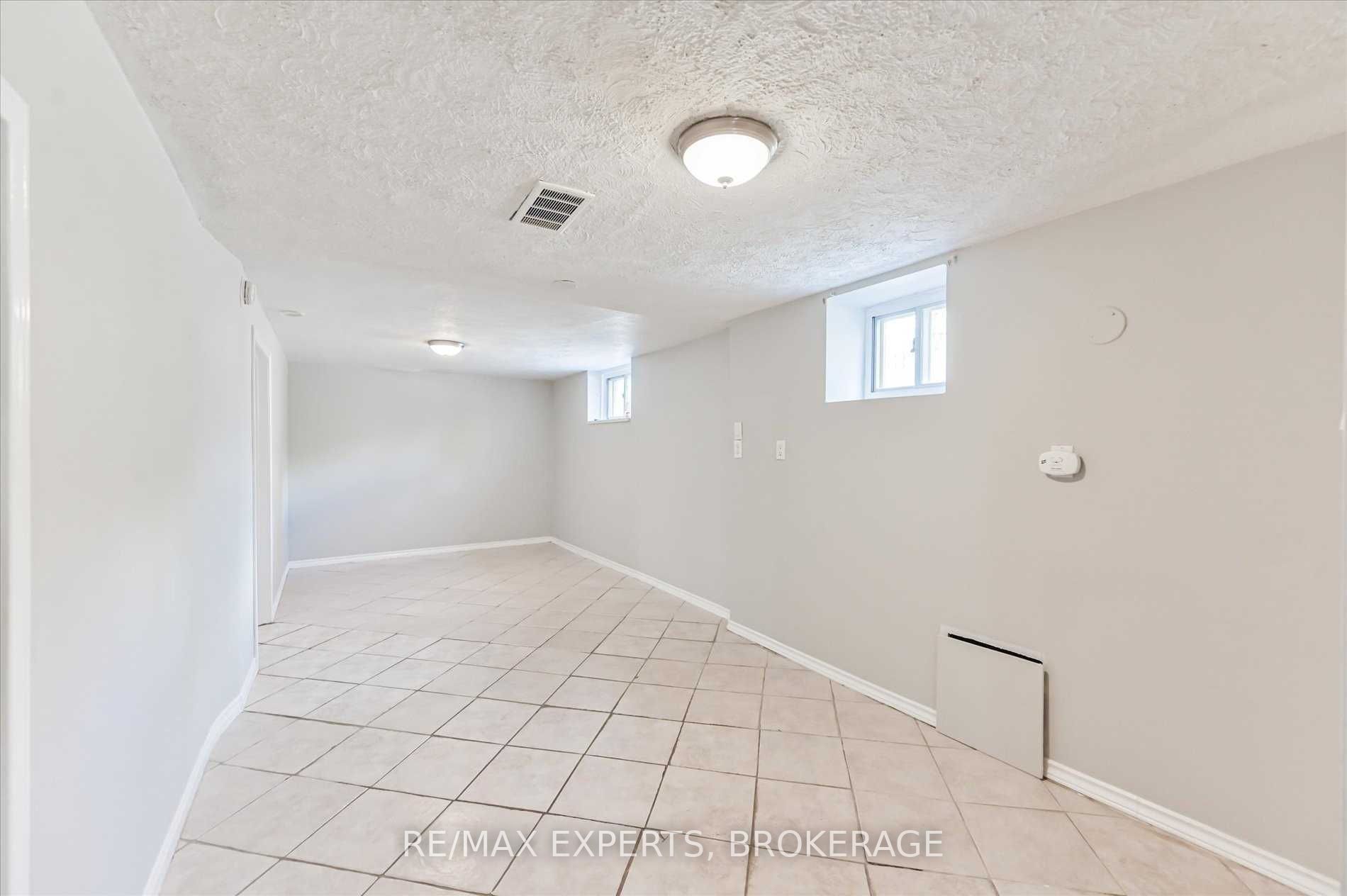 Listing W5984815 - Large Photo # 6