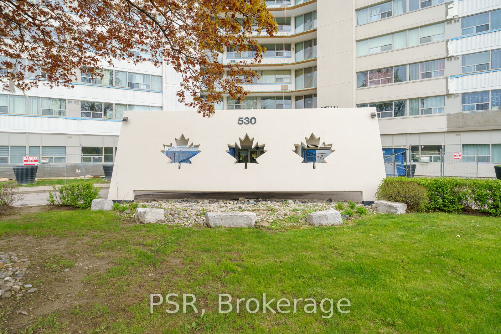 530 Lolita Gardens, #406