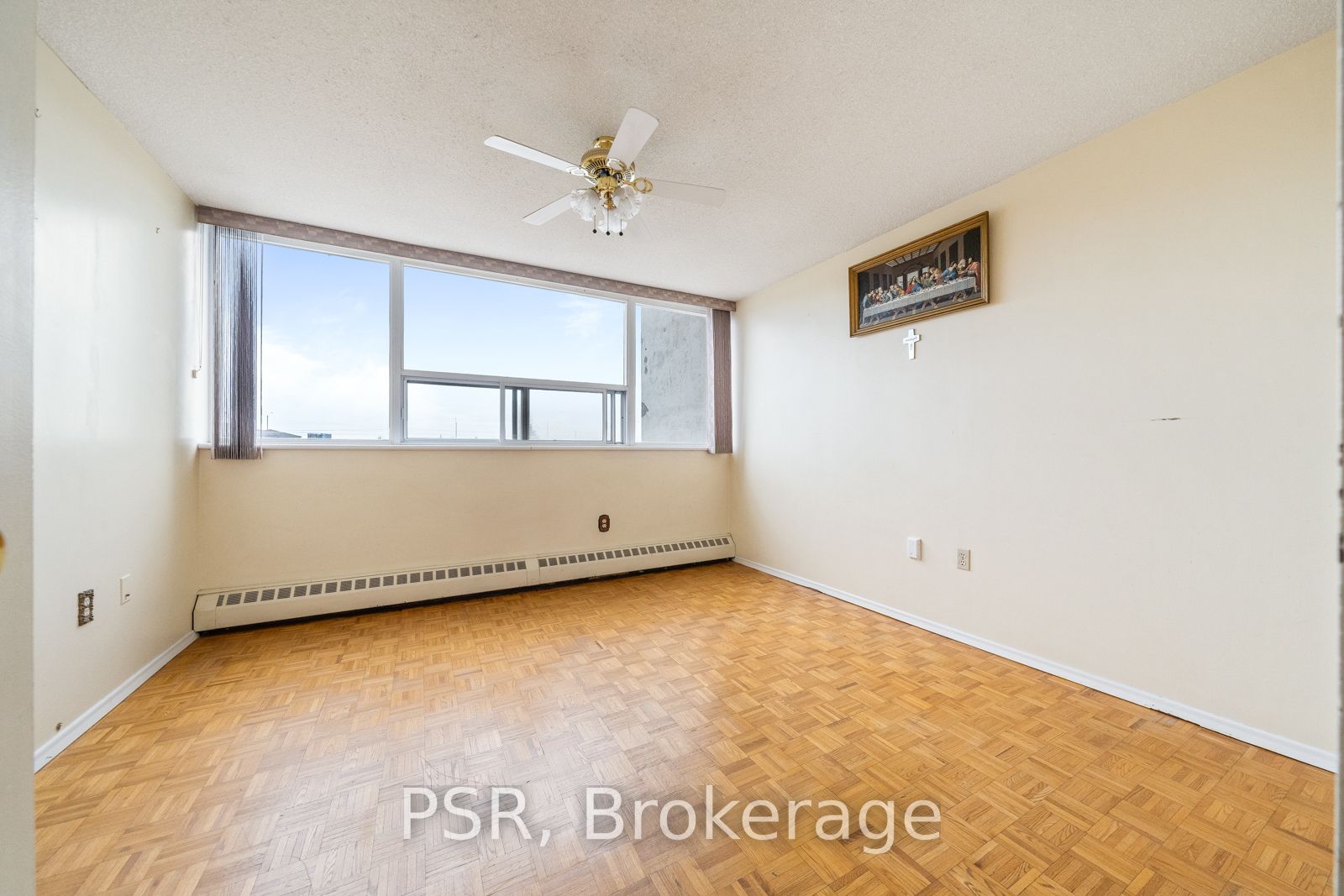 530 Lolita Gardens, #406